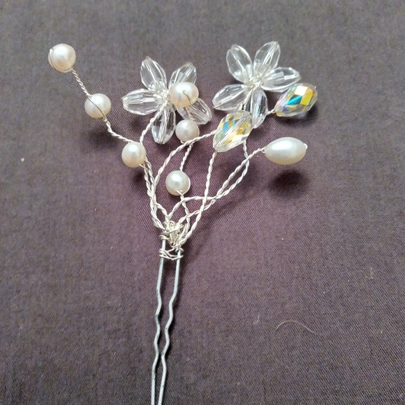 Decorative Hair Pins - Picture 2 of 3